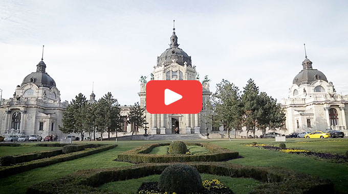 Das Märchenschloß Vajdahunyadvár im Stadtwäldchen & andere altmodische Kuriositäten beim Heldenplatz